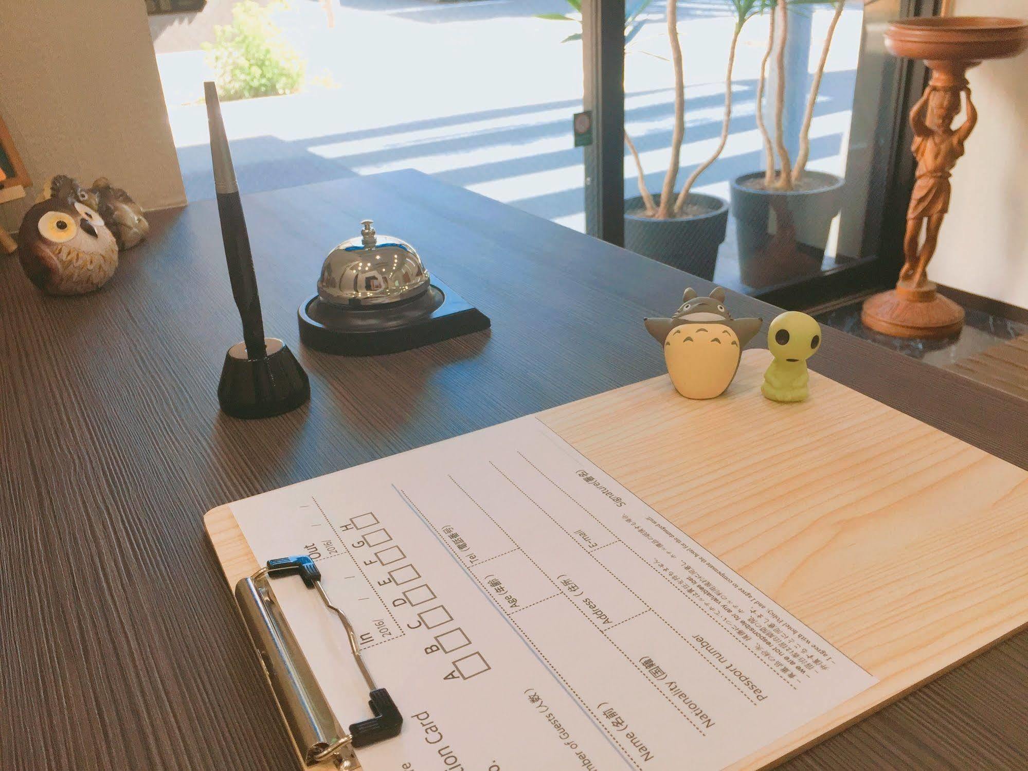 Guest House Gloire Osaka Bagian luar foto