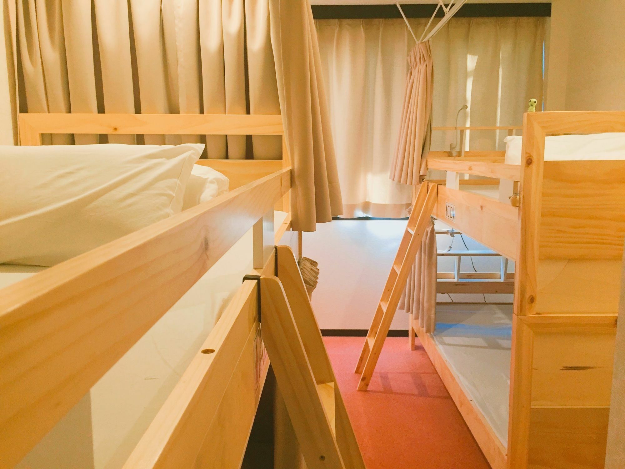 Guest House Gloire Osaka Bagian luar foto