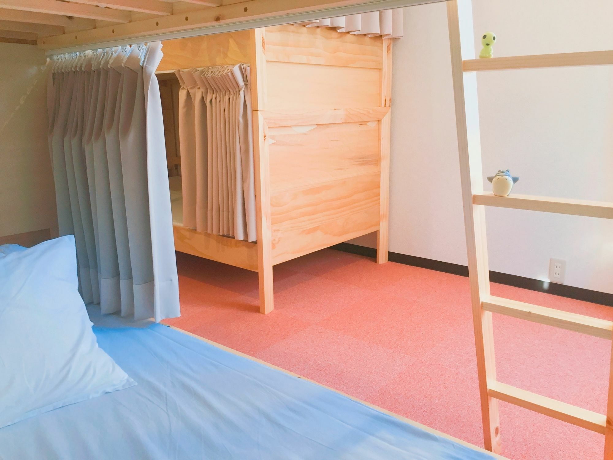 Guest House Gloire Osaka Bagian luar foto